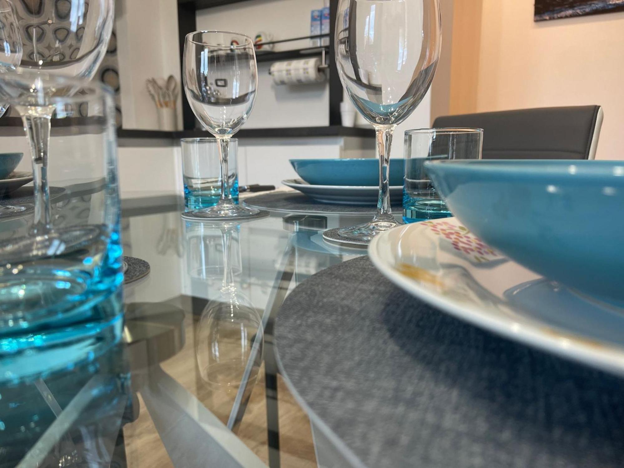 Lombardo'S Family - Free Private Parking 700M From The Station! Apartment La Spezia Ngoại thất bức ảnh